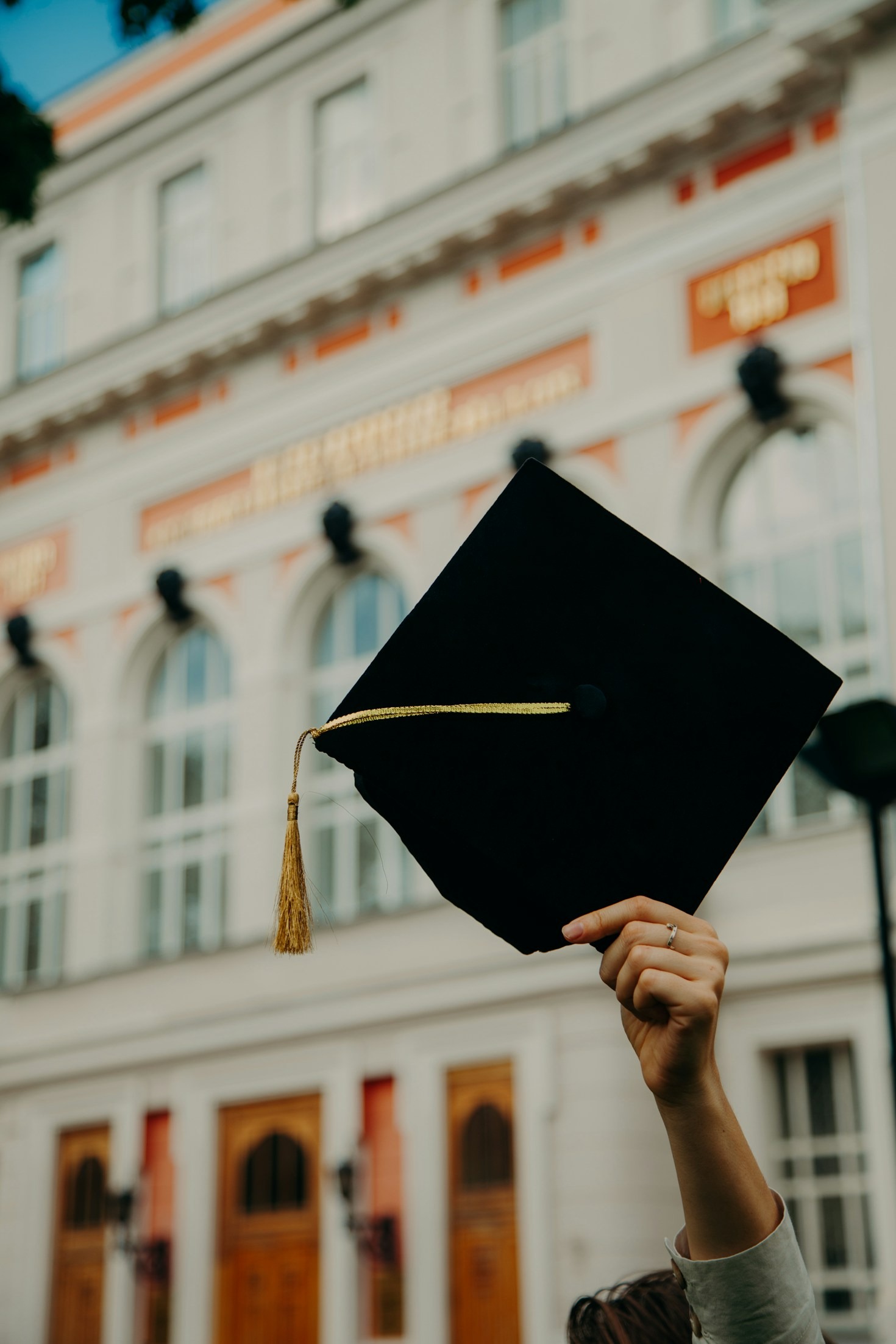 Success Stories: Scholars Who Found Their Dream Schools